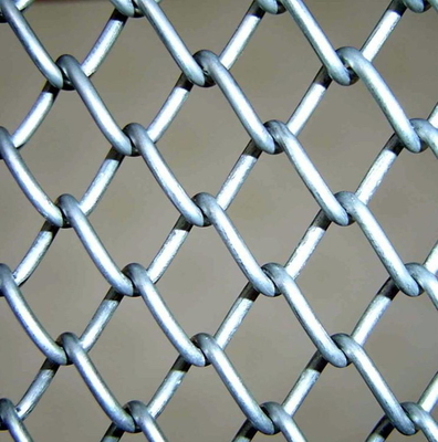 ダイヤモンドの穴が塗られるアルミニウム産業チェーン・リンクの金網のビニール